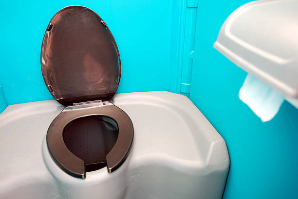Best Portable bathroom rental  in Curtice, OH
